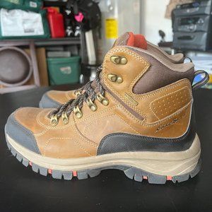 New Eddie Bauer Hiking Boots
